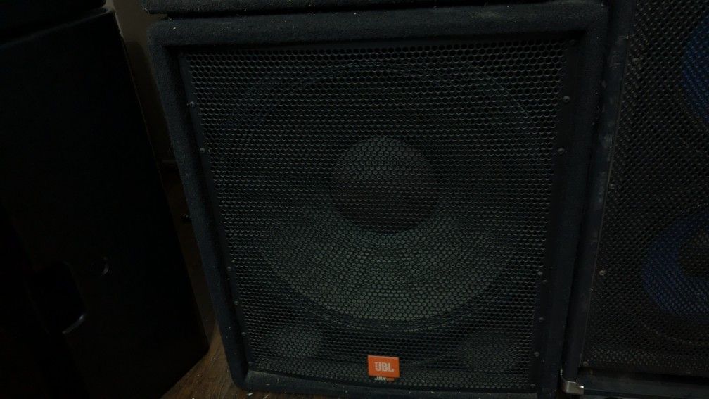 JBL JRX100 18" Subwoofer for Sale in Grand Terrace, CA OfferUp