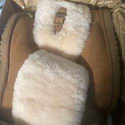 UGG SIZE 7