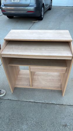 Laptop desk