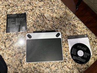 Wacom Intuos Small Drawing Tablet with Pen - Missing USB Cable