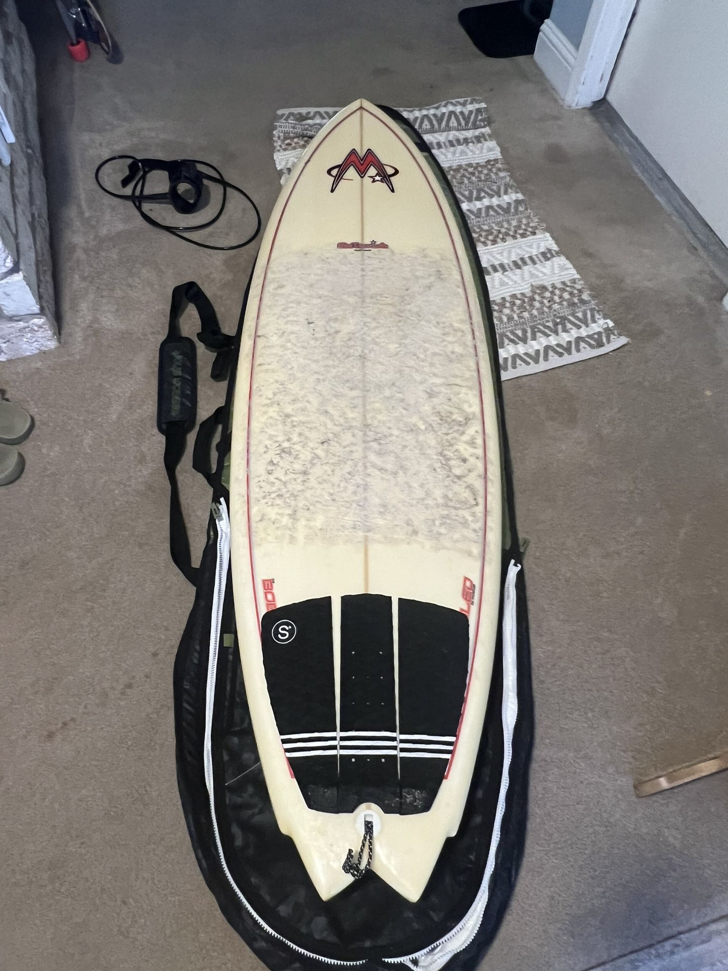 McTavish Surfboard - 6’4