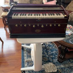 Harmonium.