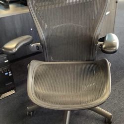 Office Chair For Sale HermanMiller - Excellent Condition (Tampa)