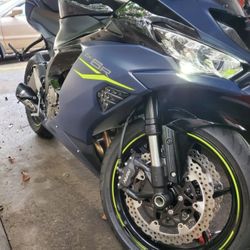 2022 Kawasaki Zx-6r