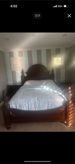 Queen Size Bedroom Set