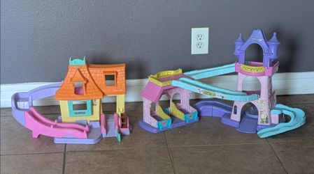 Plastic car tracks