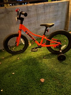 Trek bike