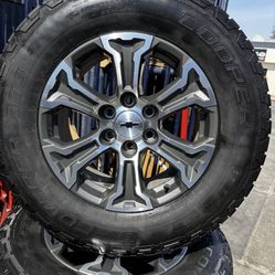 SET OF FOUR 18” CHEVY GMC AT4 WHEELS AND TIRES