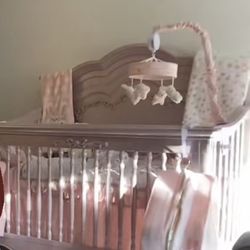 Mauve Baby Crib