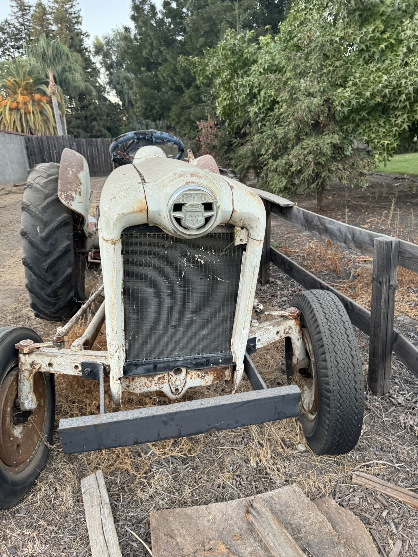 Tractor FORD 800 Series 1955 (must Sell)