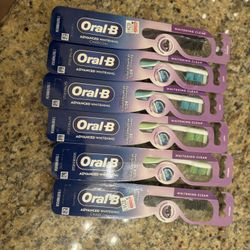 Oral B Toothbrushes 