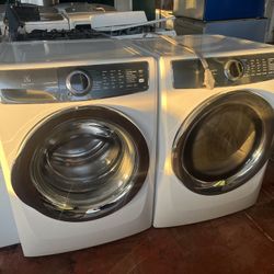 Electrolux Washer And Electric Dryer 