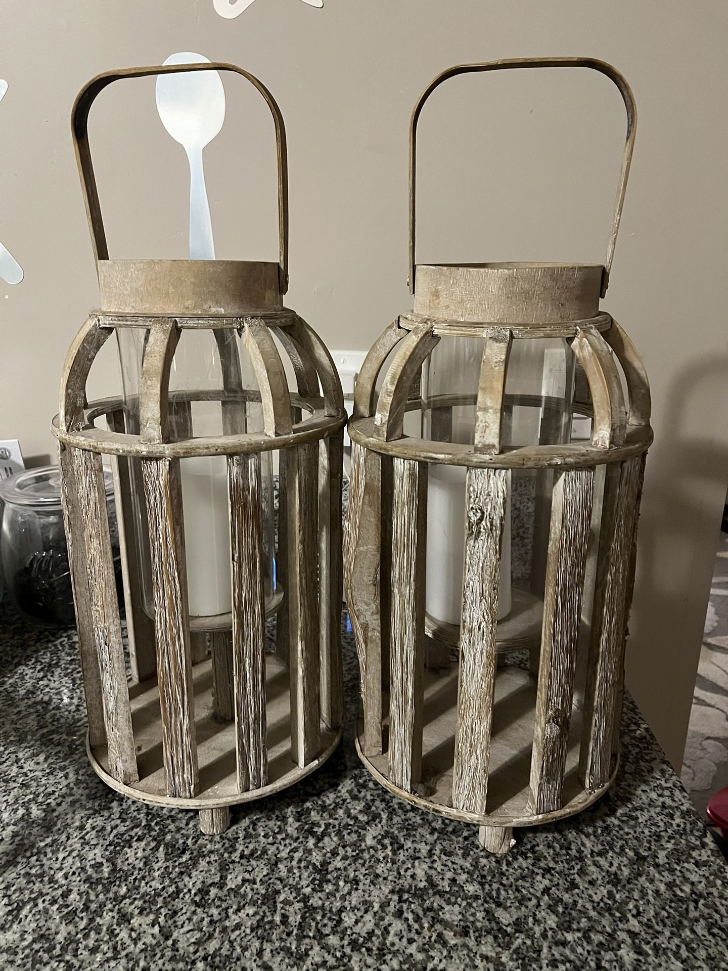2 Wooden Candle Holders