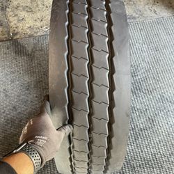 235/75/17.5 Hankook