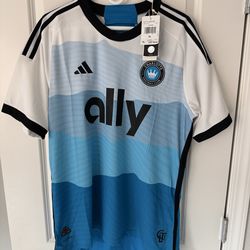 Charlotte soccer jersey size XL