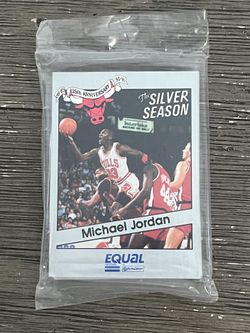 1990 Star Equal Silver Season Chicago Bulls team set including Michael Jordan