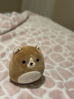 Squishmallow 5" Omar Bear Soft Brown Fuzzy Belly
