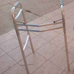Andador Y Silla De Baño 