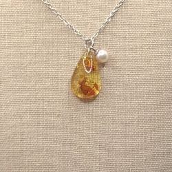 Amber And Pearl Necklace 