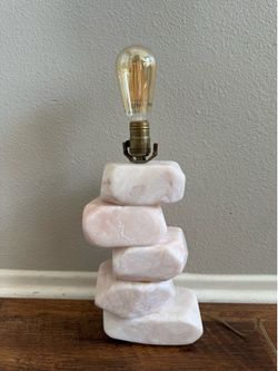 Vintage 1950s Mid Century Stacked Faceted Pink Quartz Rock Stone Table Lamp Light