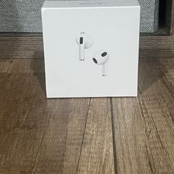 AirPods Pro 2s 