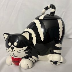 Burton & Burton Ceramic "Chester the Cat" Cookie Jar - Great Condition 2008