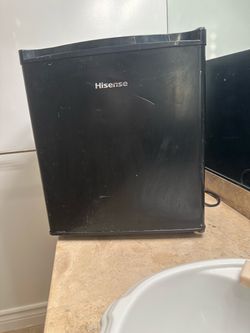 Hisense Black Mini Fridge
