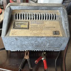 Ship ‘N Shore IO Amp Fully Automatic Charger For Deep Cycle / Marine Batteries 12 Volt