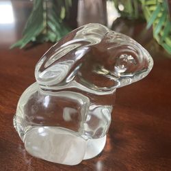 Vintage Baccarat Crystal Bunny