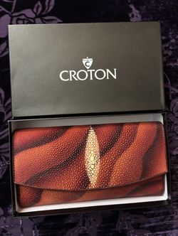 Croton Stingray Wallet