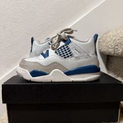 Jordan Retro 4