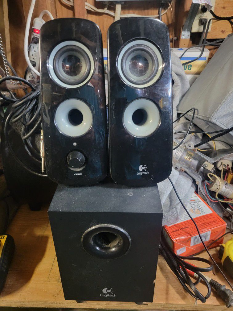 Logitech Speaker System Z323