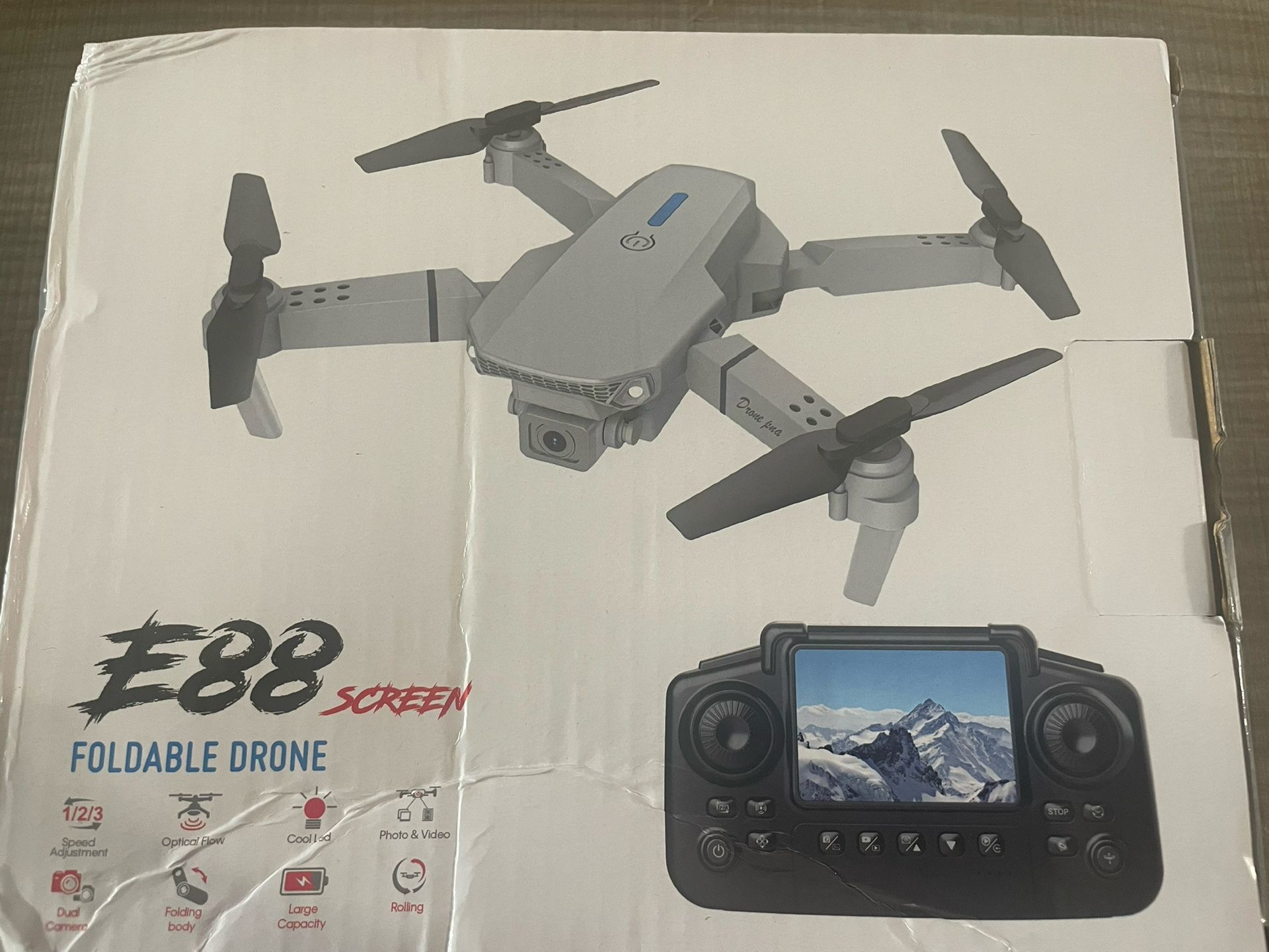 Foldable Drown With Screen Remote