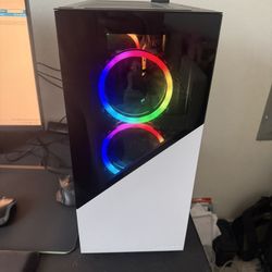 Gaming PC - RTX 4070 and Ryzen 5700X3D