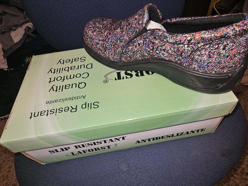 New Scrub Clogs