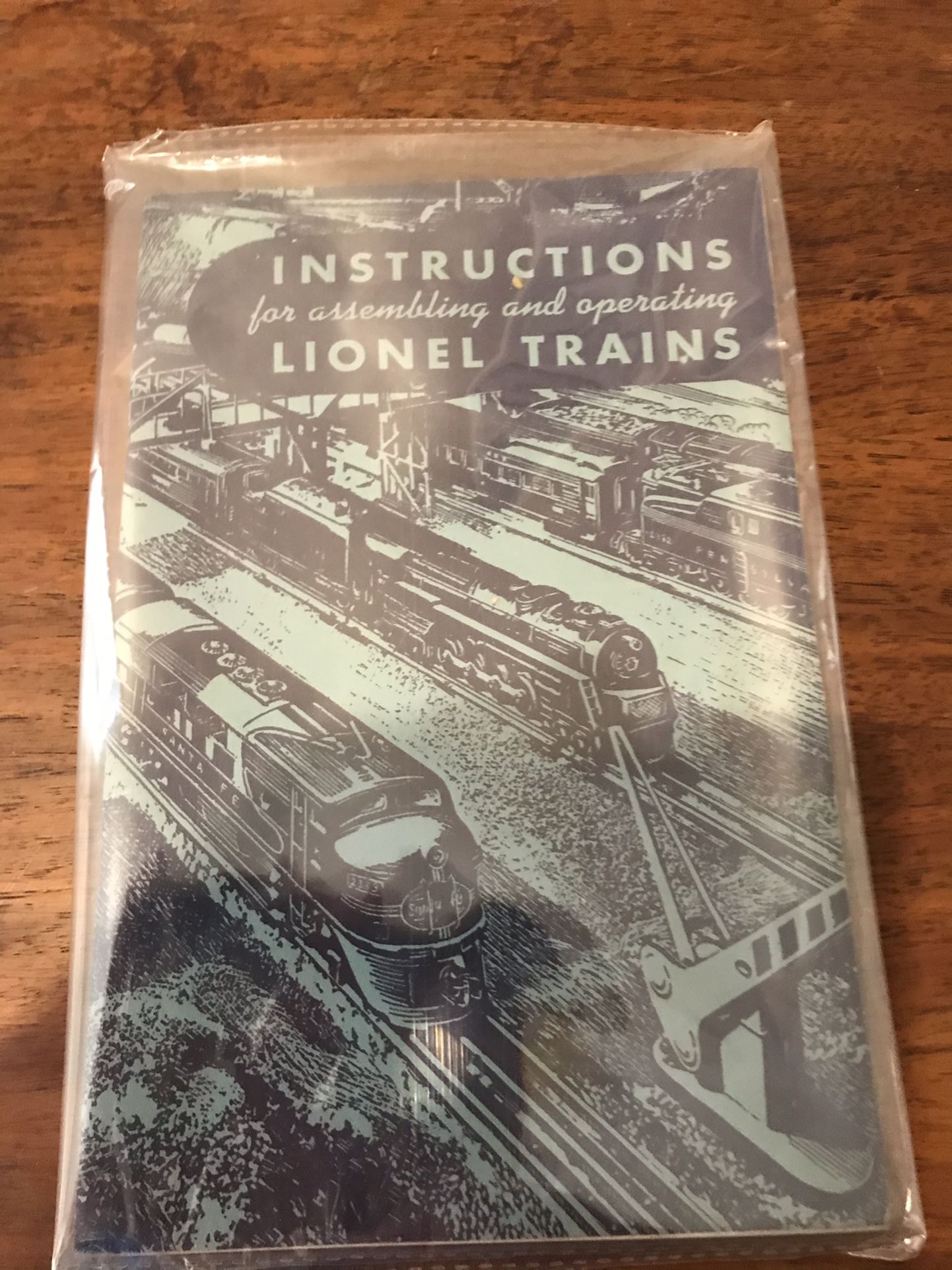 1949 Lionel Train Manual New and unopened very rare especially in this condition.
