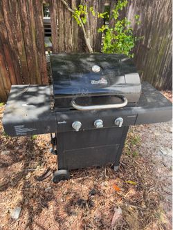 Charbroil grill