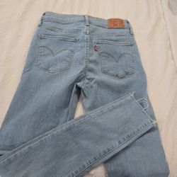 Levis High Rise Size 26 Or Size 4