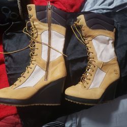 Timberland Lace Up Boots For Women