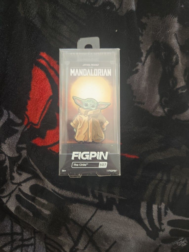 FIGPIN- STAR WARS THE MANDALORIAN, THE CHILD YODA PIN