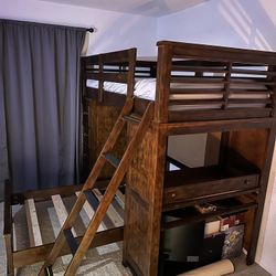 Bunk beds 