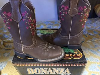 Boots For Girl Size 11c Like New
