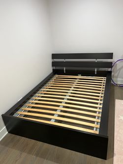 🛏️ Wood Bed Frame for Sale
