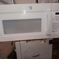 17"  G.E. Microwave