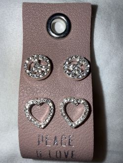 Two pairs of earrings new