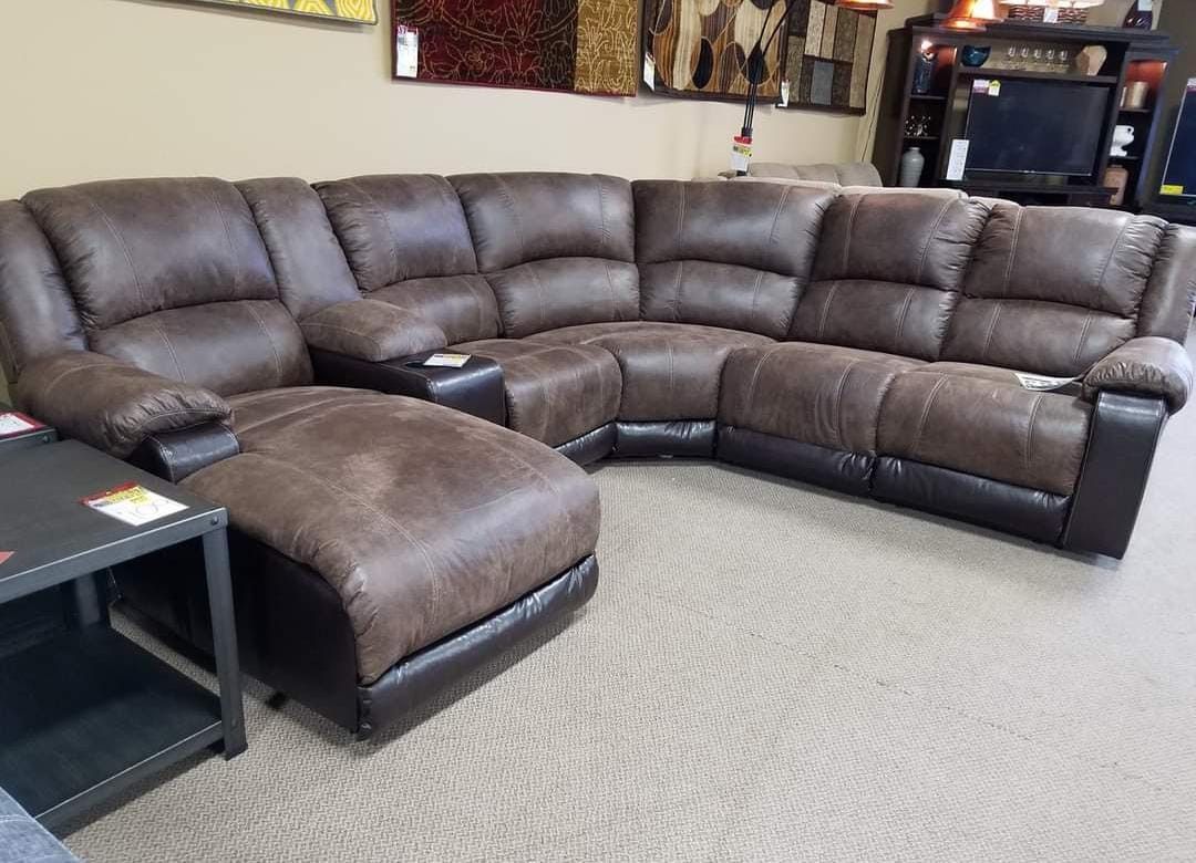 Ashley 5 Pcs Reclining Sectionals Sofas Couchs with Chaise Finance and Delivery Available