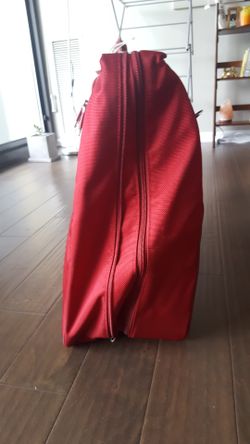 Red samsonite luggage for $25