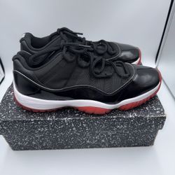 Jordan 11 Low Bred Size 10.5 🔥 Clean Pair