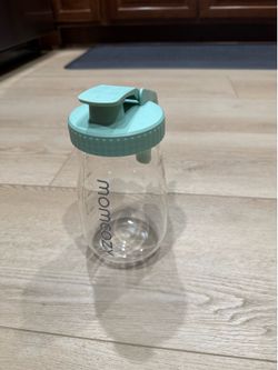 Momcozy