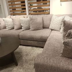 Regent Park Pewter 4-Piece Sectional
Ashley Furniture$10 Down Payment Financing And Delivery